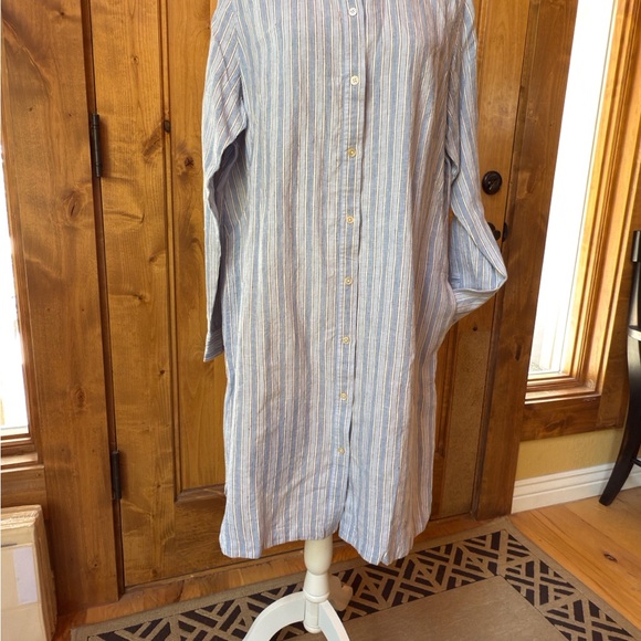 J. Jill Blue and White Striped Top - Picture 5 of 6